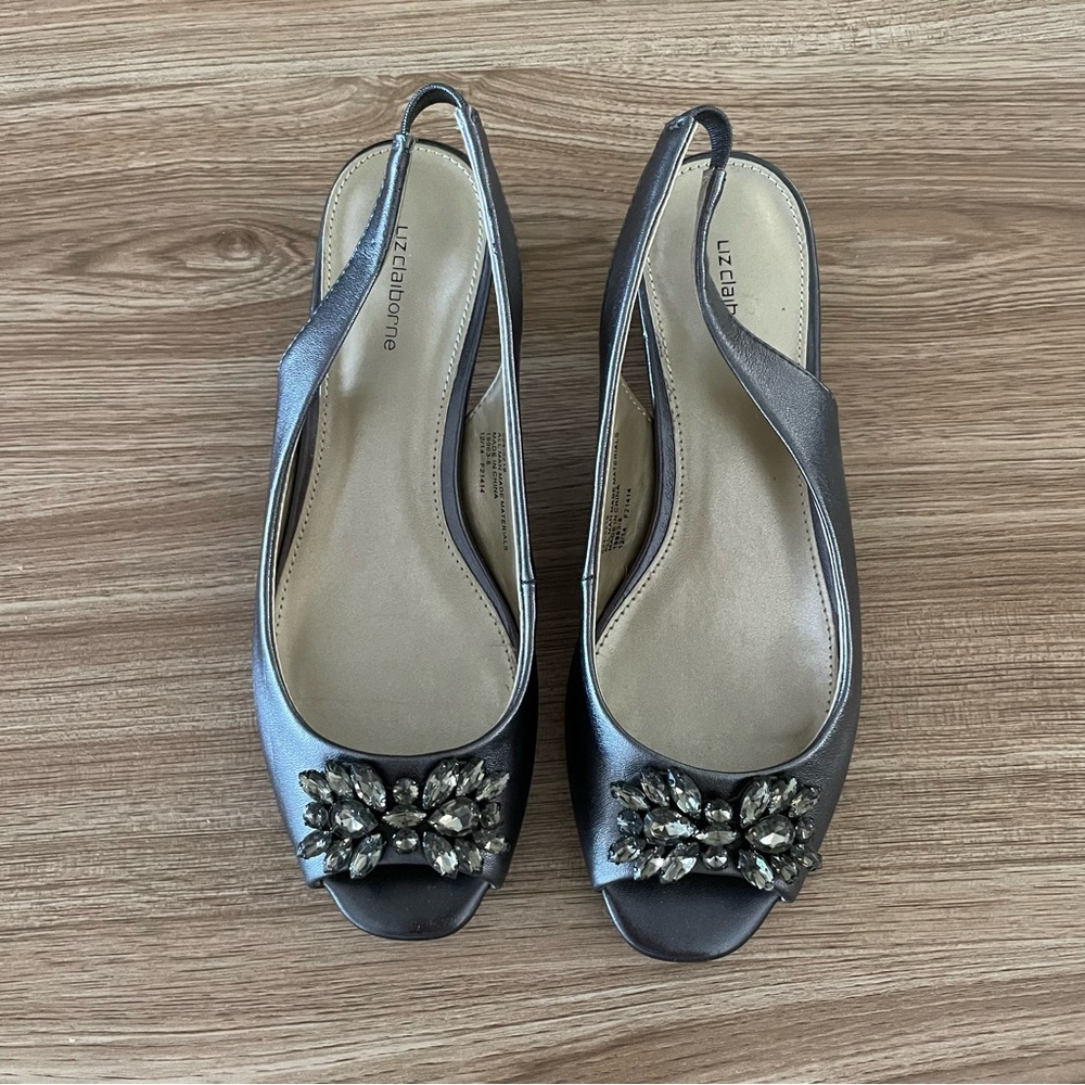 Liz Claiborne Shoes size 6